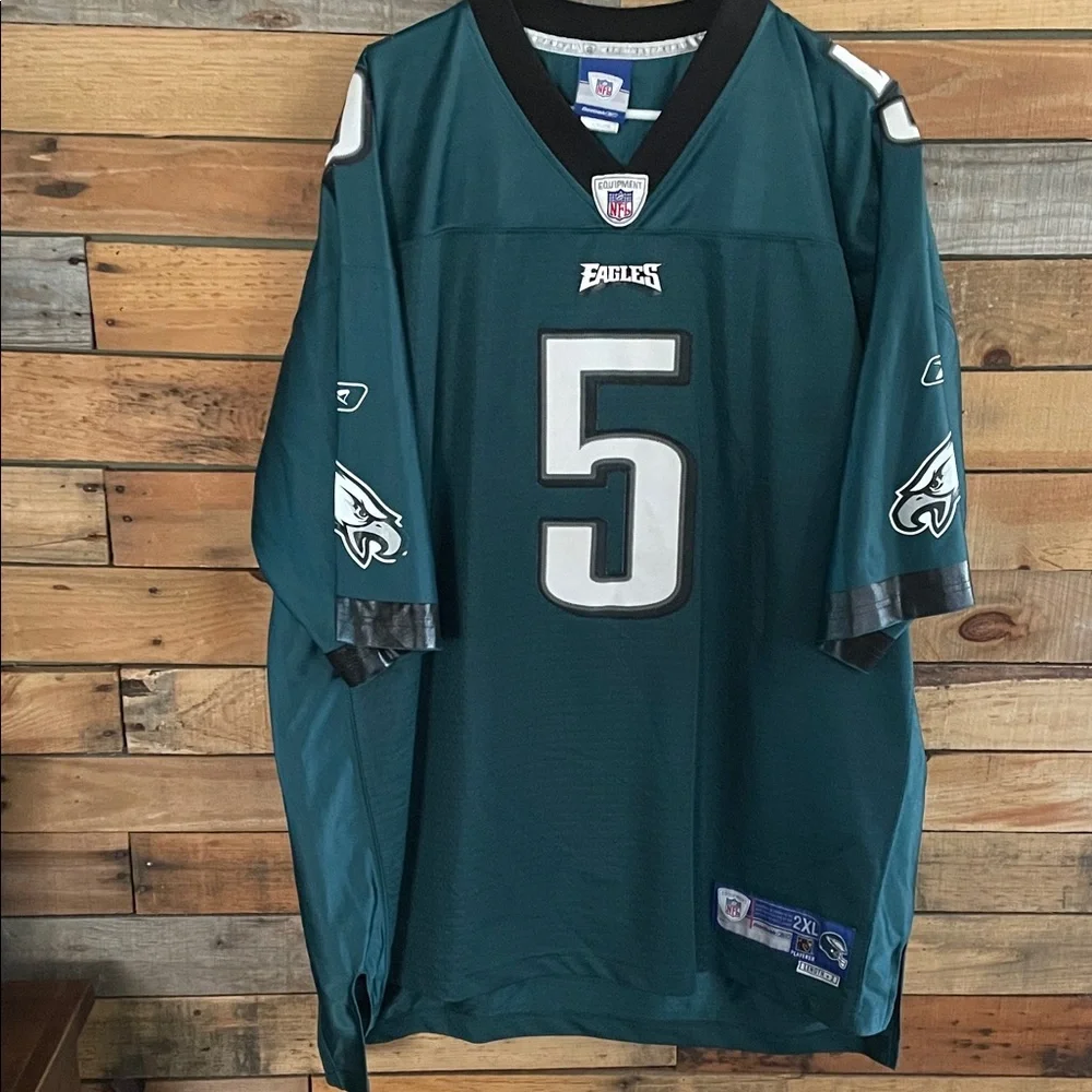 Philadelphia Eagles 🦅 NFL
Jersey- McNabb - Picture 2 of 8